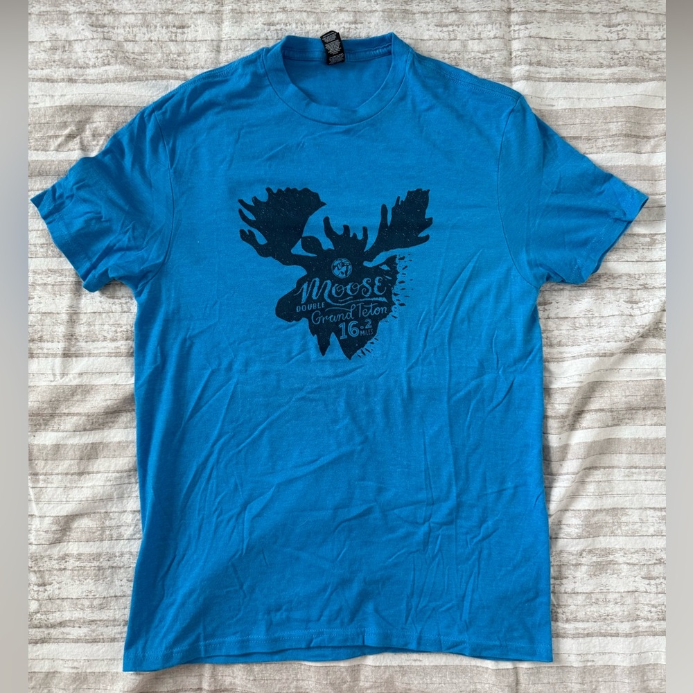 💪🏻 Vacation Races Bright Blue Grand Teton Moose Double Tee Small (unisex)